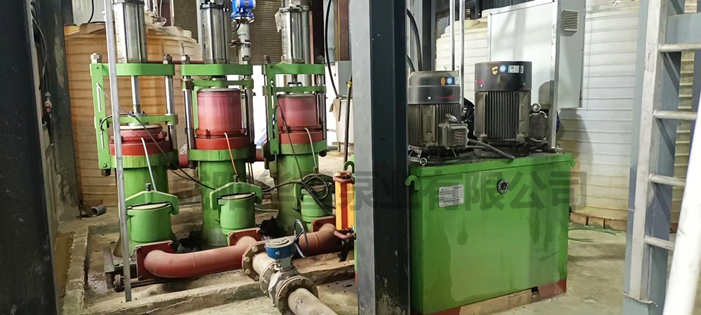 壓濾機(jī)柱塞泵三缸泵現(xiàn)場(chǎng)使用圖片 洗煤廠陶瓷柱塞泵使用現(xiàn)場(chǎng)